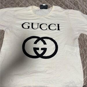 Gucci Cream GG Logo Graphic Tee